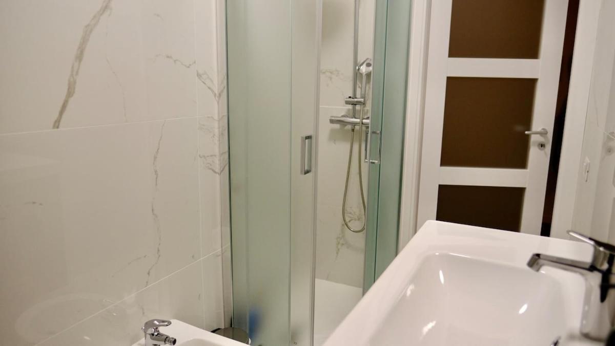 La Nuova Casa Di Zia - Near Metro A Ponte Lungo *