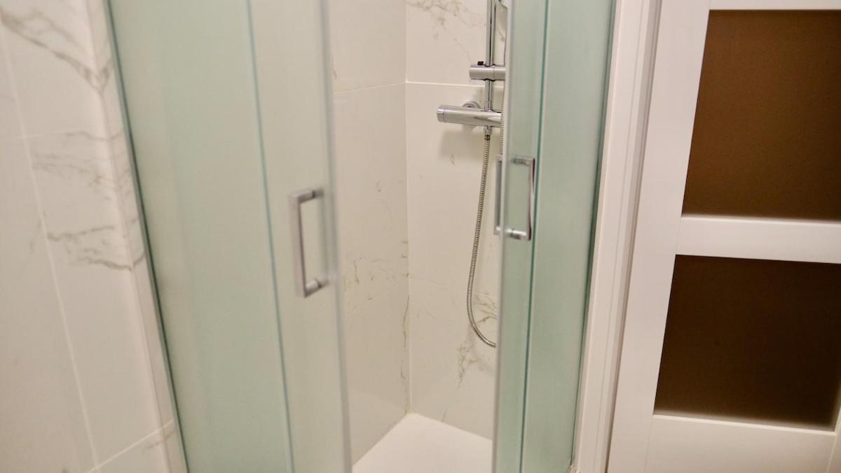 La Nuova Casa Di Zia - Near Metro A Ponte Lungo * Rom