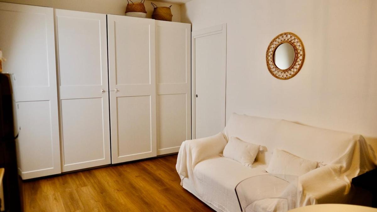 La Nuova Casa Di Zia - Near Metro A Ponte Lungo