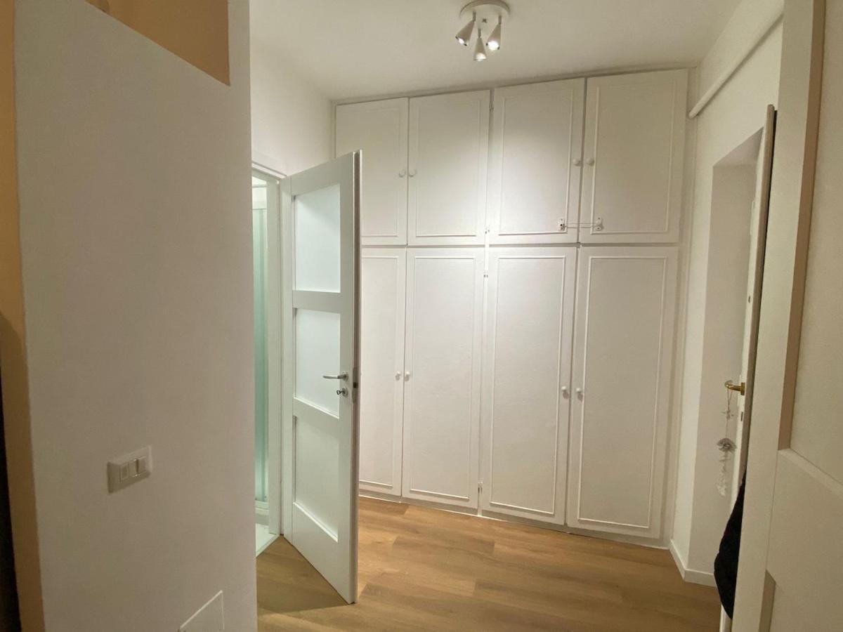 La Nuova Casa Di Zia - Near Metro A Ponte Lungo Apartment *