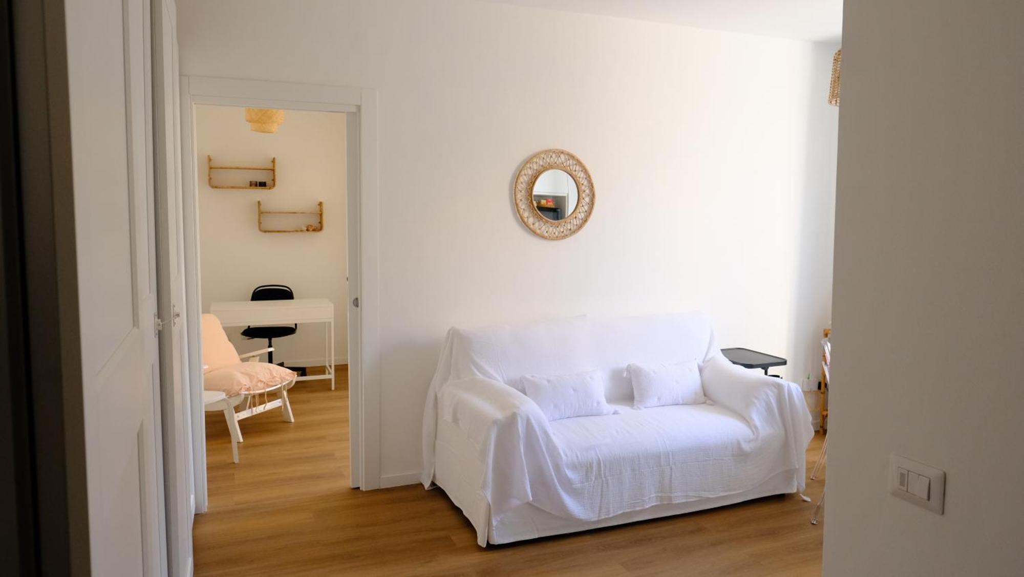La Nuova Casa Di Zia - Near Metro A Ponte Lungo * Rom